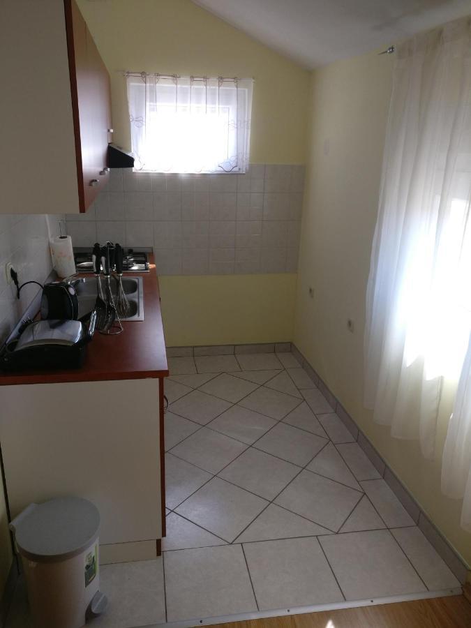 Apartment Bucic Vir Eksteriør billede