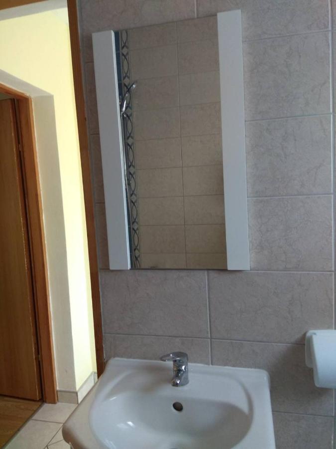 Apartment Bucic Vir Eksteriør billede